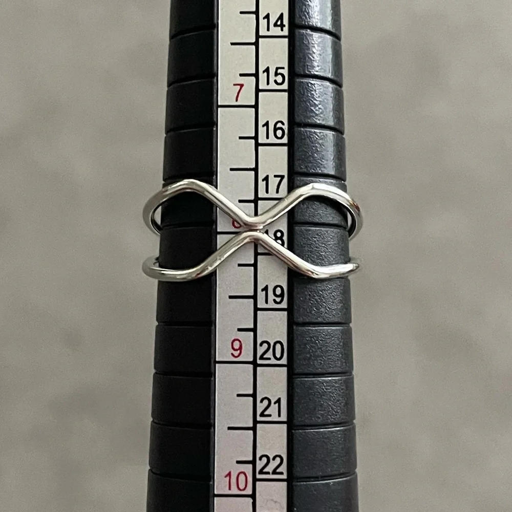 🩵 3/$15 🩵 Ring - Picture 1 of 2